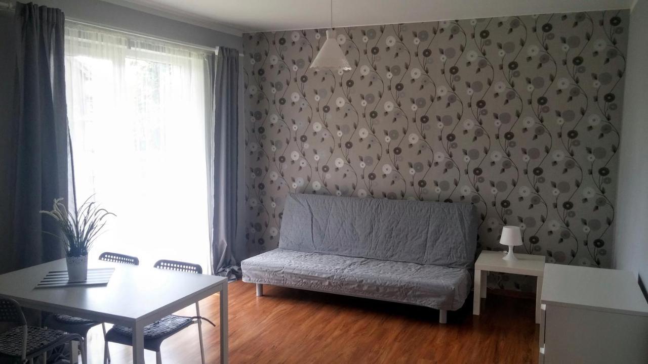 Emada- Pokoje Goscinne I Studia Ostrowo  Buitenkant foto