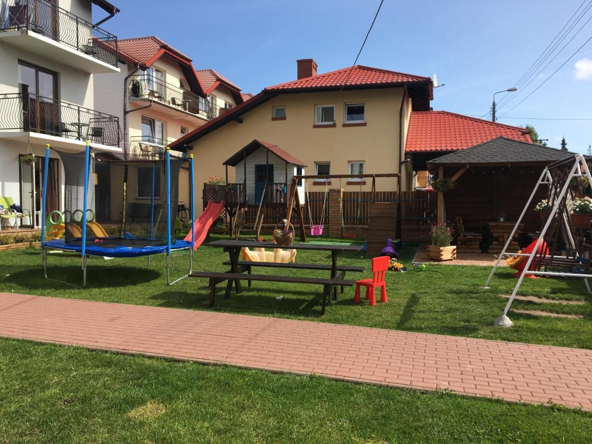 Emada- Pokoje Goscinne I Studia Ostrowo  Buitenkant foto