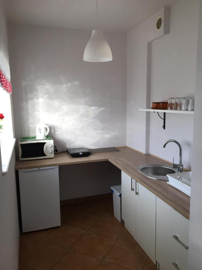 Emada- Pokoje Goscinne I Studia Ostrowo  Buitenkant foto