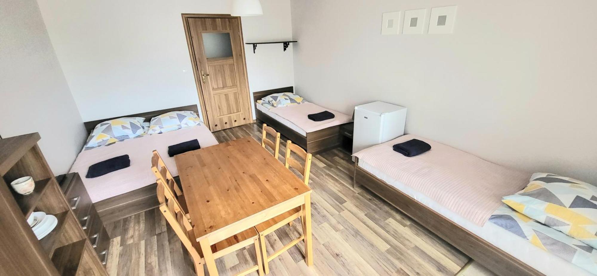 Emada- Pokoje Goscinne I Studia Ostrowo  Buitenkant foto