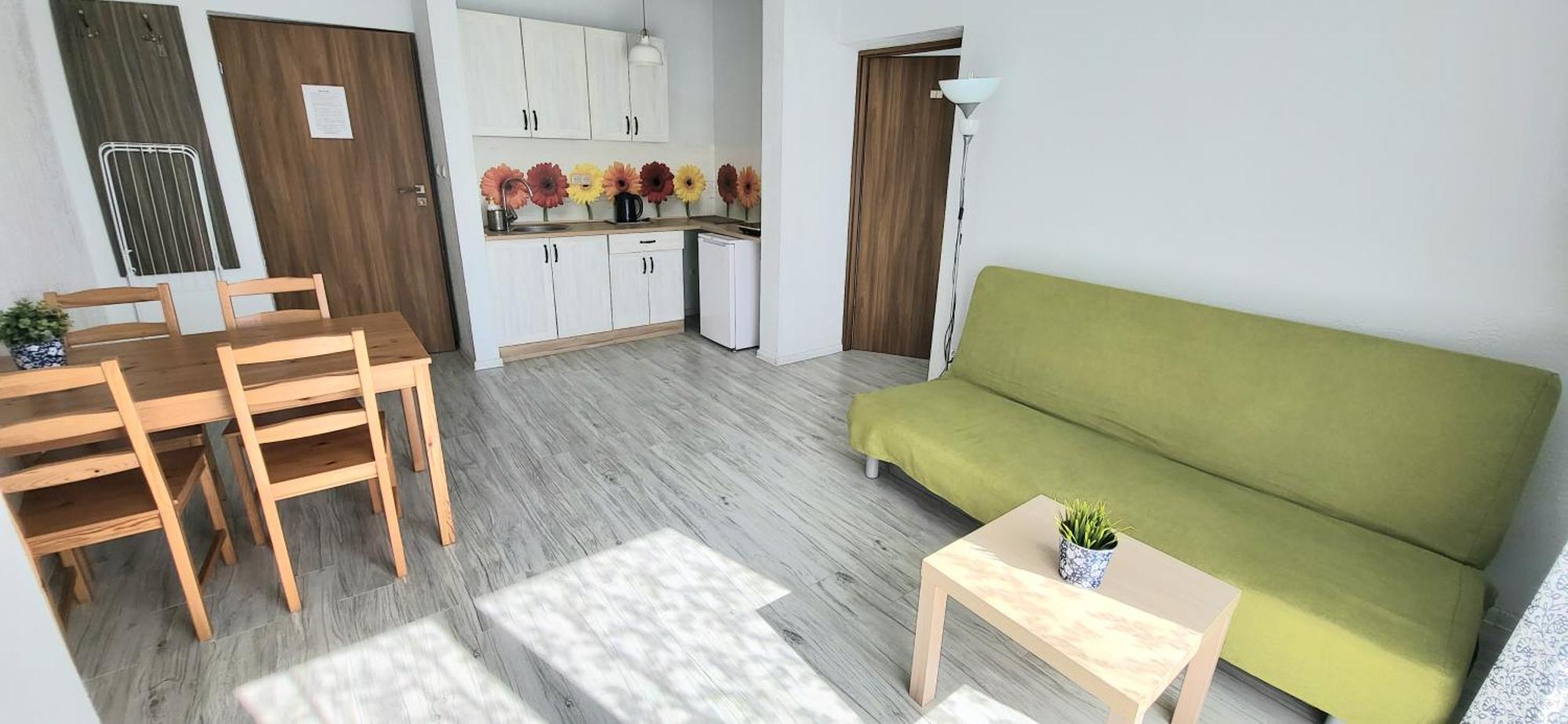 Emada- Pokoje Goscinne I Studia Ostrowo  Kamer foto